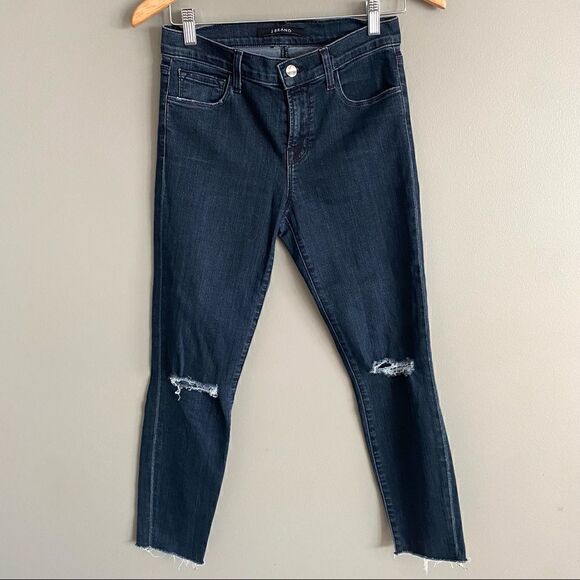 J Brand Atlantique Dark Wash Distressed Raw Hem Mid Rise Skinny Jeans Size 26 - Picture 1 of 9